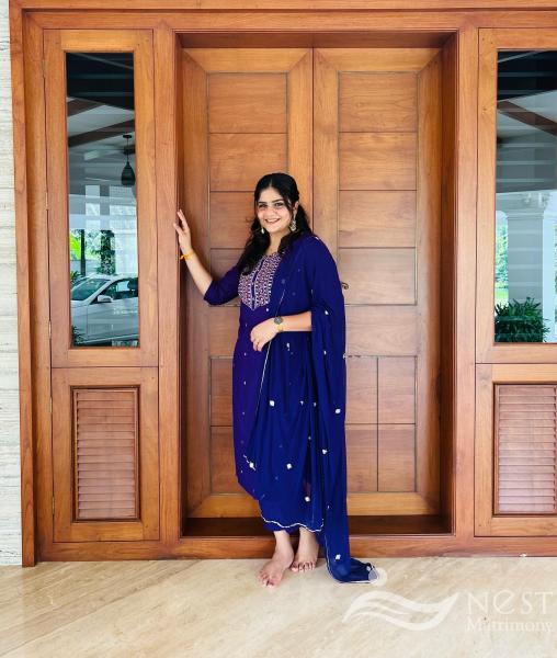 varsha-profile-image