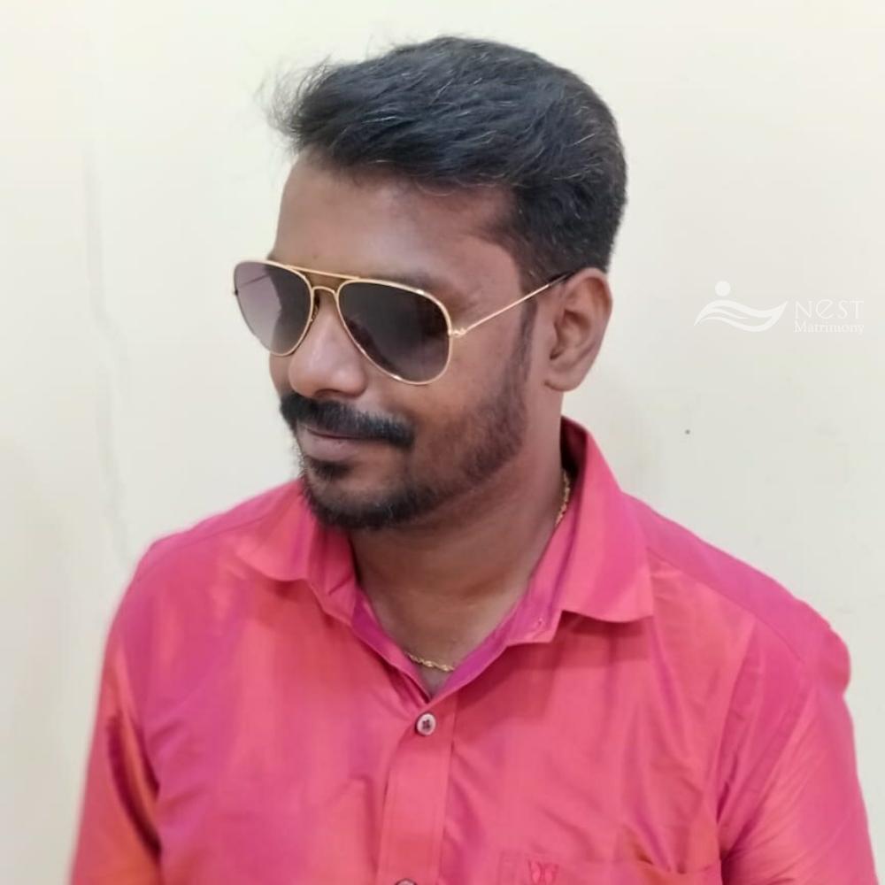 Viji-profile-image