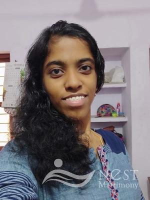 Aparna-profile-image