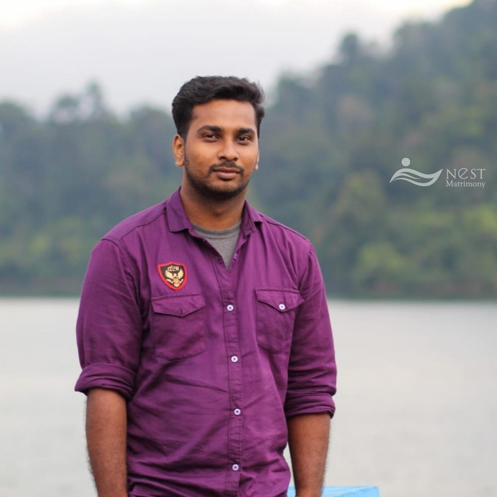 Vinu Tomy-profile-image