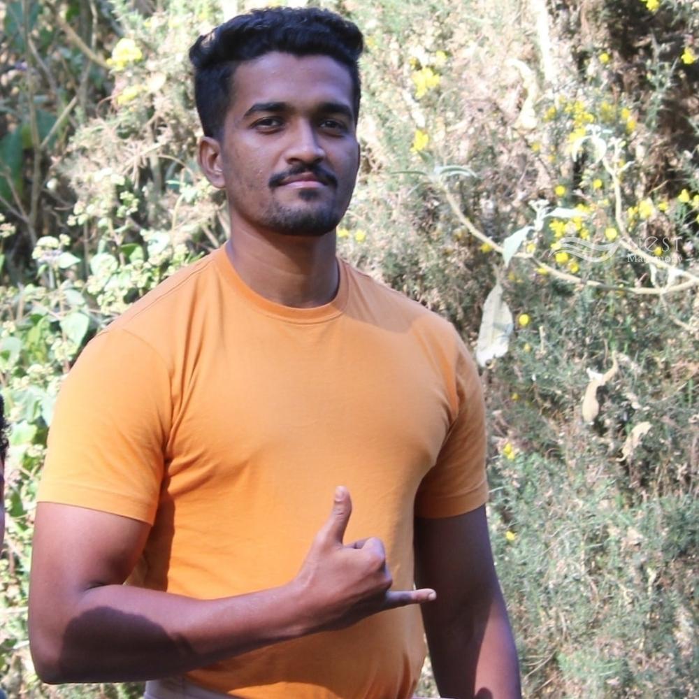 Vishnu M v-profile-image