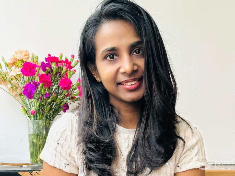 Anuja Jonus-profile-image