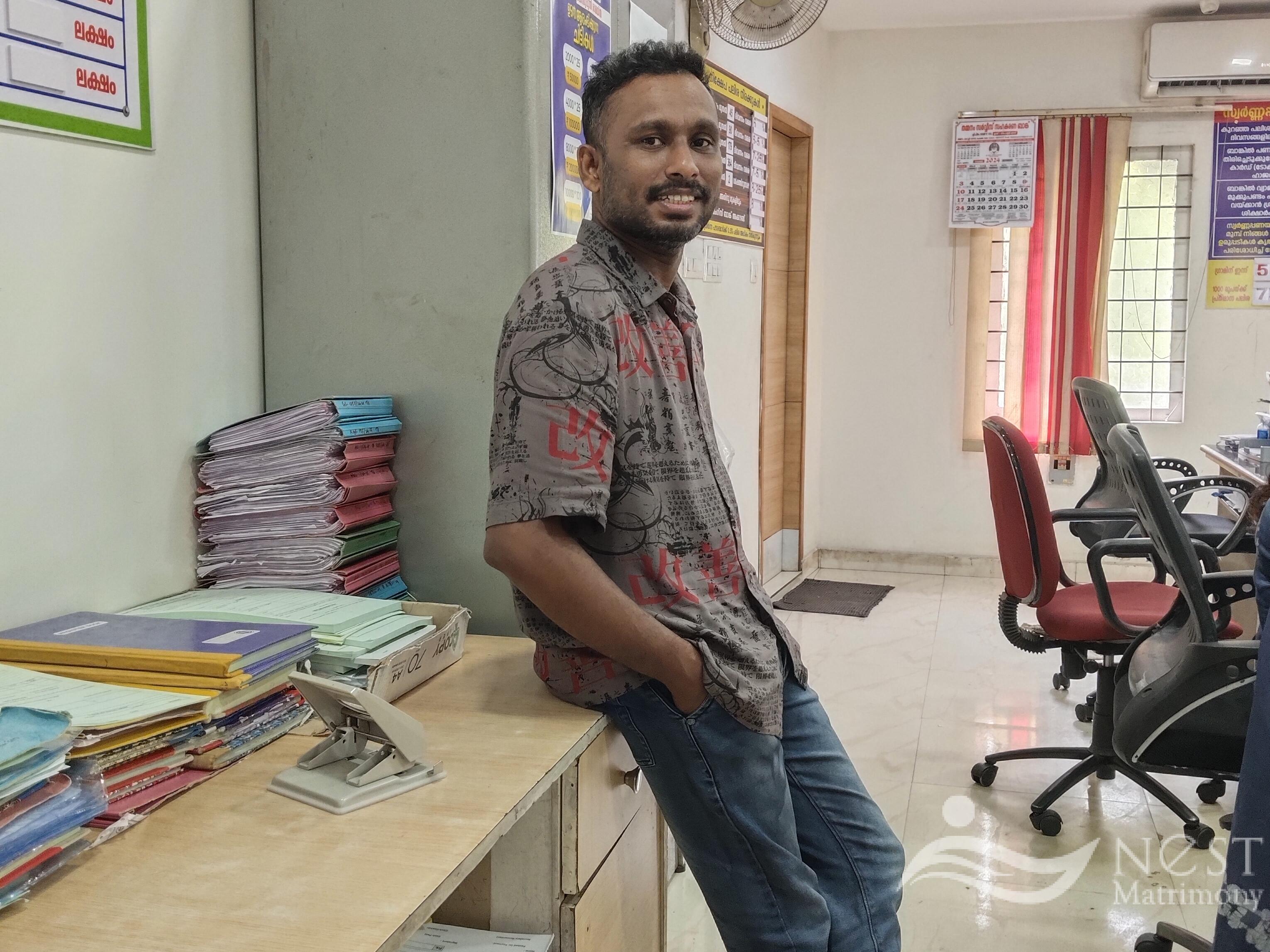 PRAVEEN V S-profile-image