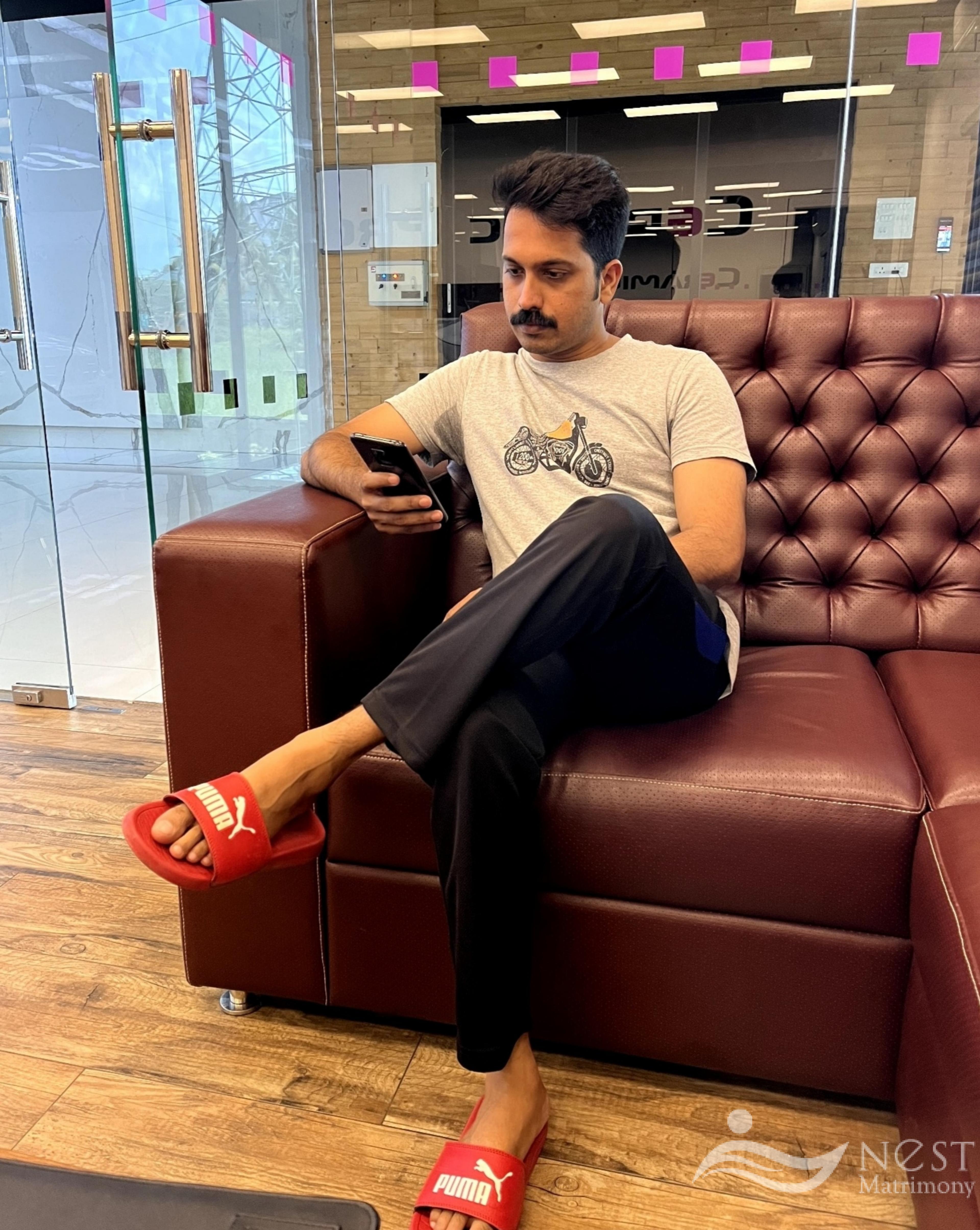 VIVEK C.M-profile-image