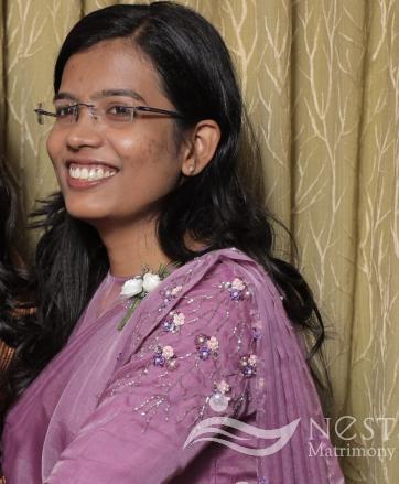 Anuja Savier-profile-image